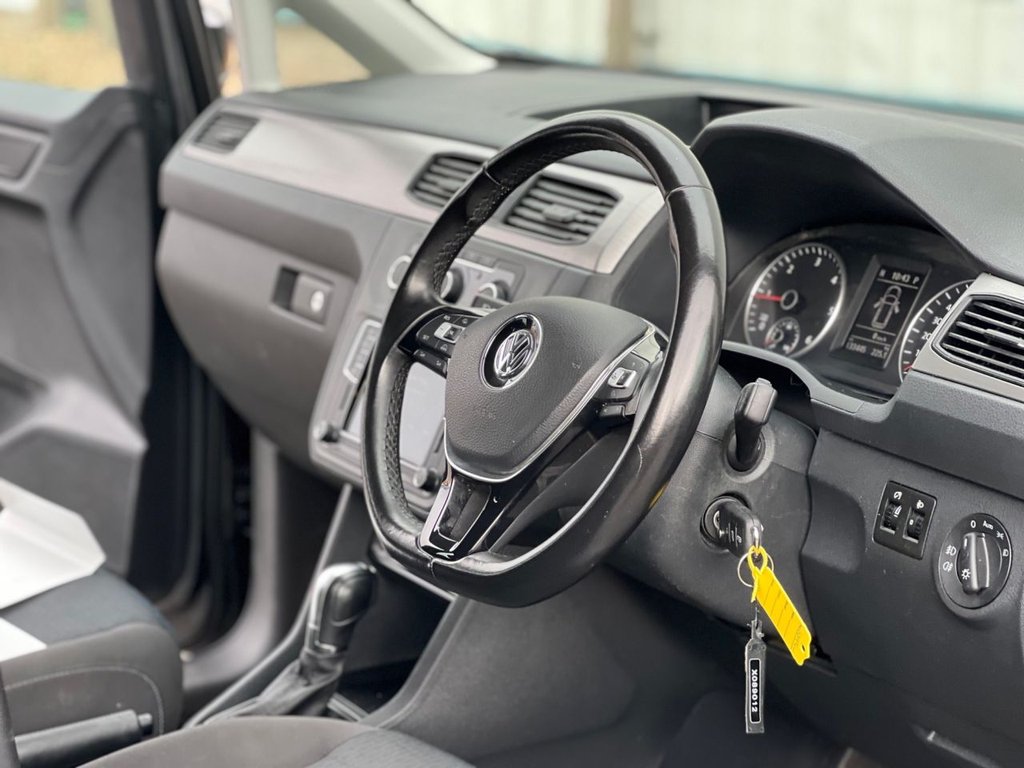 Used Volkswagen Caddy Maxi Life 2019 for sale - 77720304: Photo 23