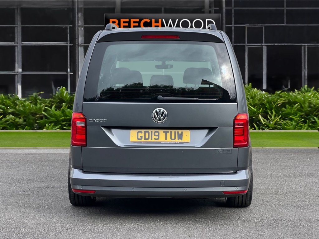 Used Volkswagen Caddy Maxi Life 2019 for sale - 77720304: Photo 3