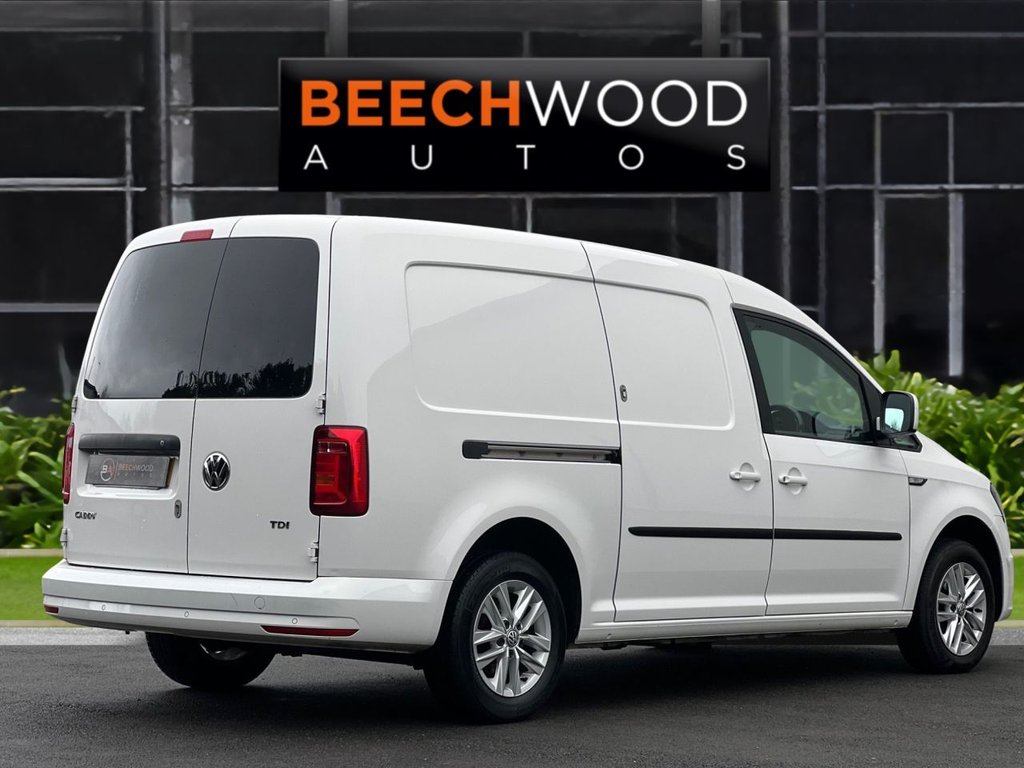 Used Volkswagen Caddy Maxi 2017 for sale - 77850075: Photo 6