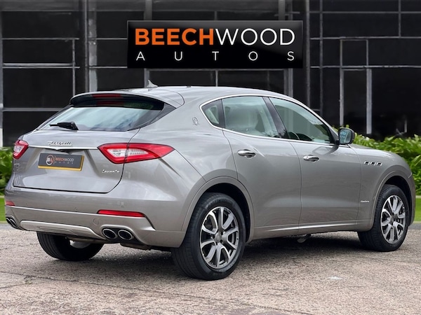 Used Maserati Levante 2018 for sale - 75092883: Photo 6