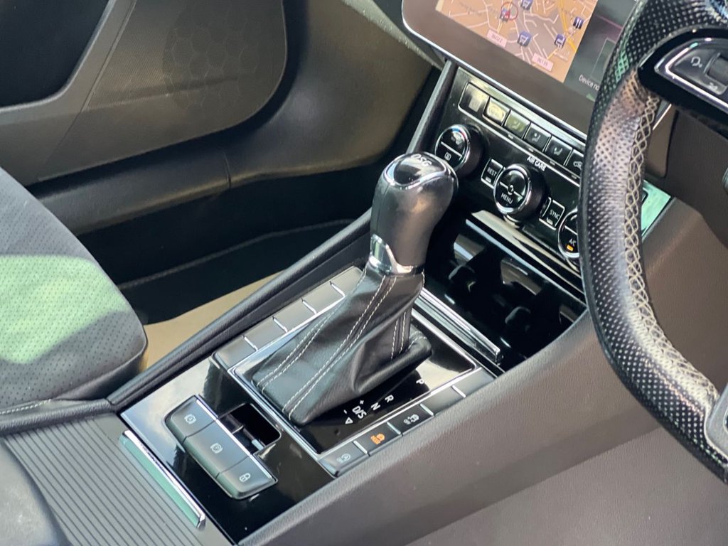 Used Skoda Superb 2017 for sale - 76105667: Photo 16