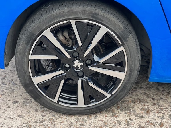 Used Peugeot 208 2020 for sale - 76039194: Photo 15