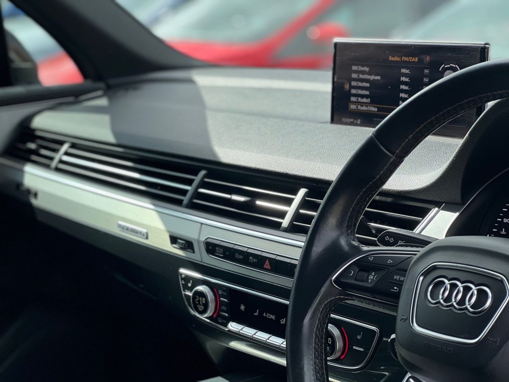 Used Audi Q7 2018 for sale - 76973323: Photo 12