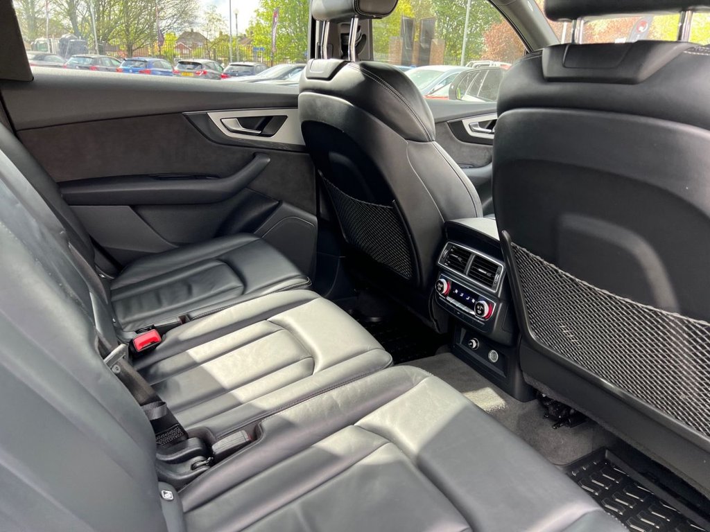 Used Audi Q7 2018 for sale - 76973323: Photo 16