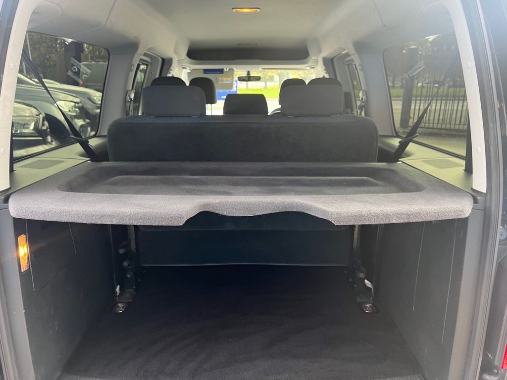 Used Volkswagen Caddy Maxi Life 2019 for sale - 76406222: Photo 19