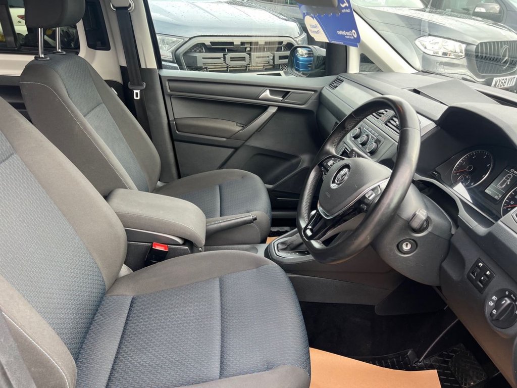 Used Volkswagen Caddy Maxi Life 2019 for sale - 76406222: Photo 25