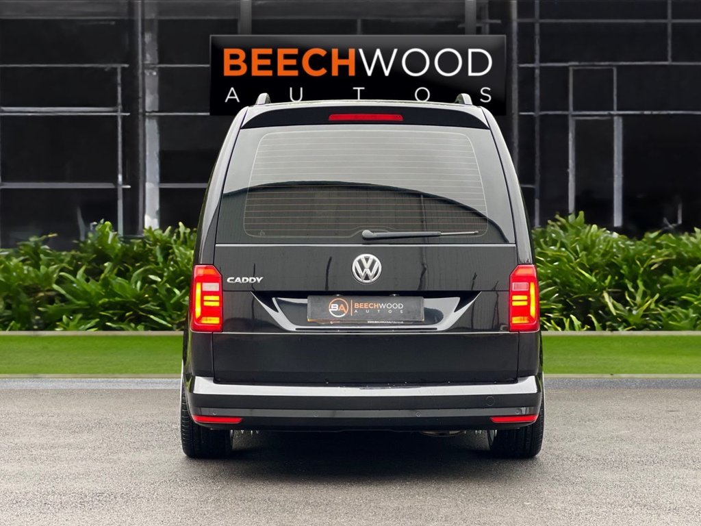 Used Volkswagen Caddy Maxi Life 2019 for sale - 76406222: Photo 4