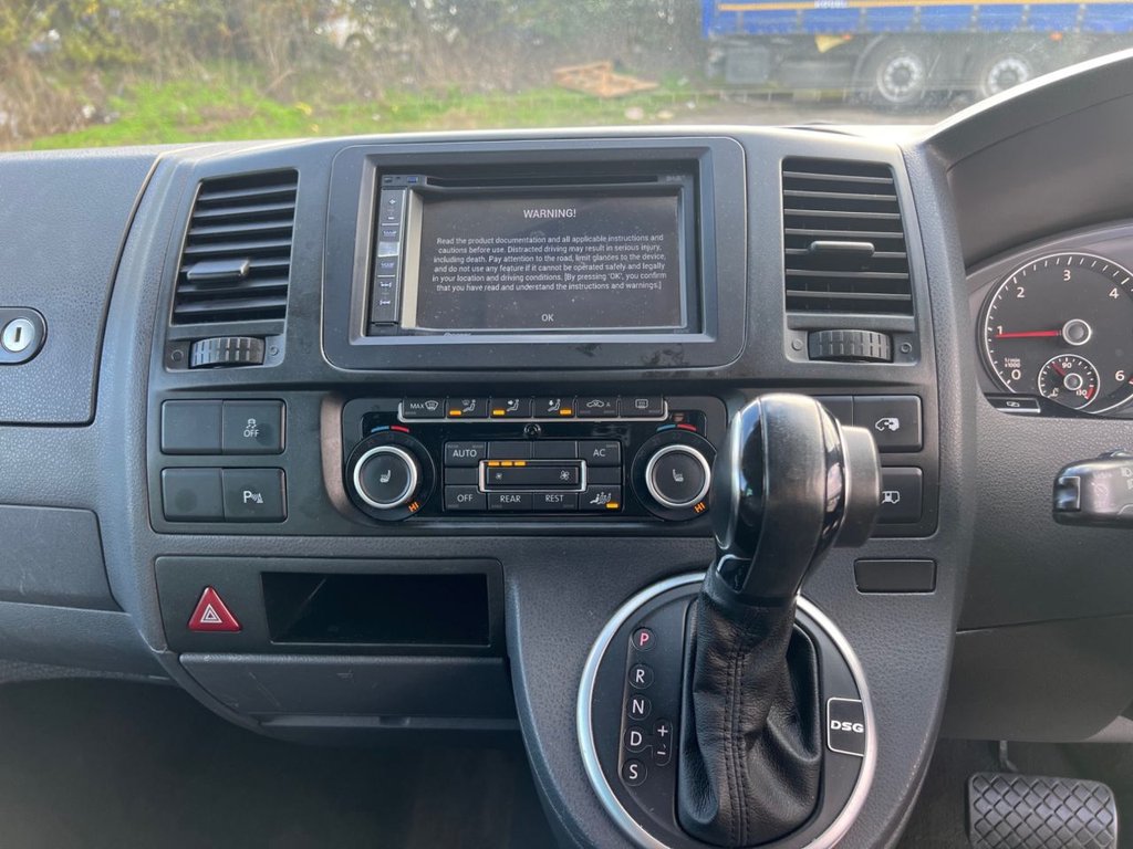 Used Volkswagen Caravelle 2011 for sale - 76210116: Photo 16