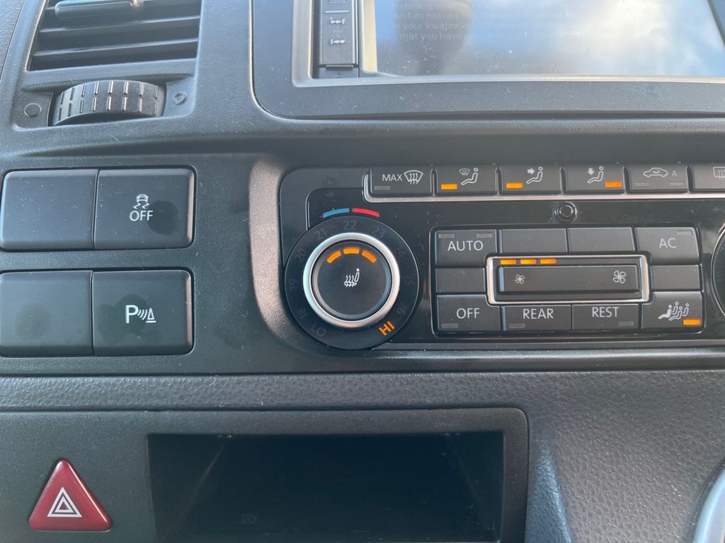 Used Volkswagen Caravelle 2011 for sale - 76210116: Photo 17