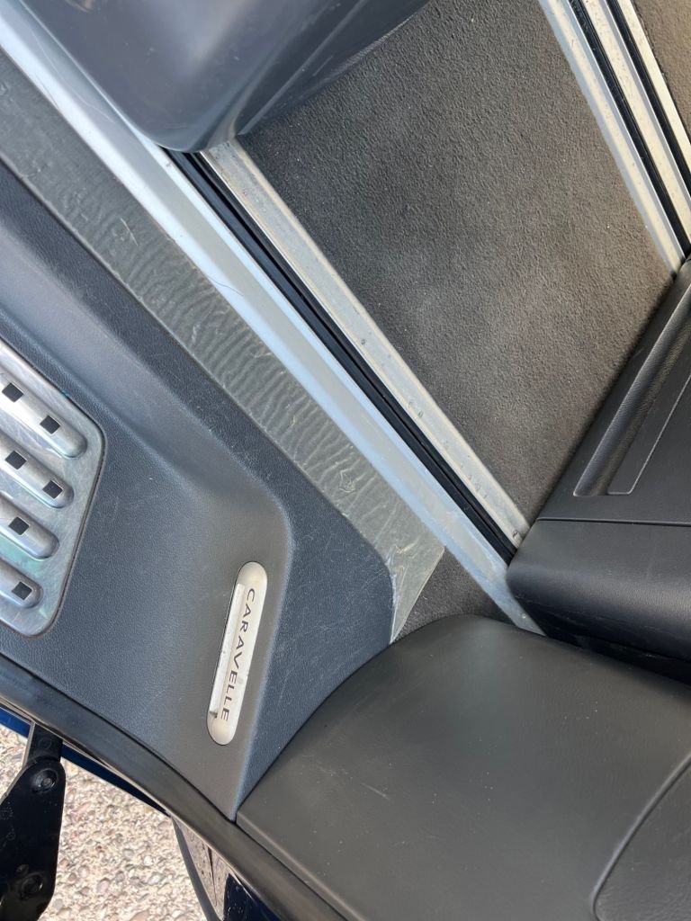 Used Volkswagen Caravelle 2011 for sale - 76210116: Photo 28