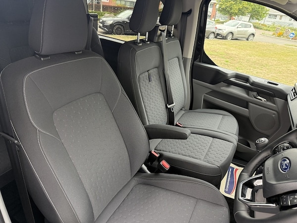 Used Ford Transit Custom 2025 for sale - 75582284: Photo 17