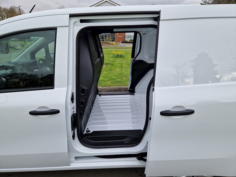 Used Renault Kangoo for sale - 66687023: Photo 24