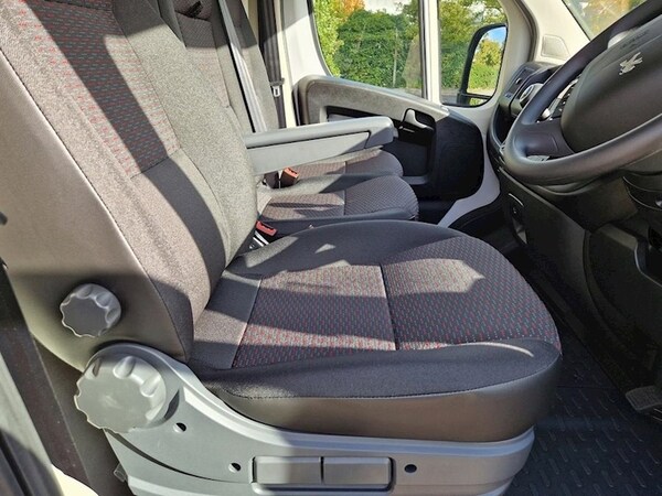 Used Peugeot Boxer for sale - 69560425: Photo 5