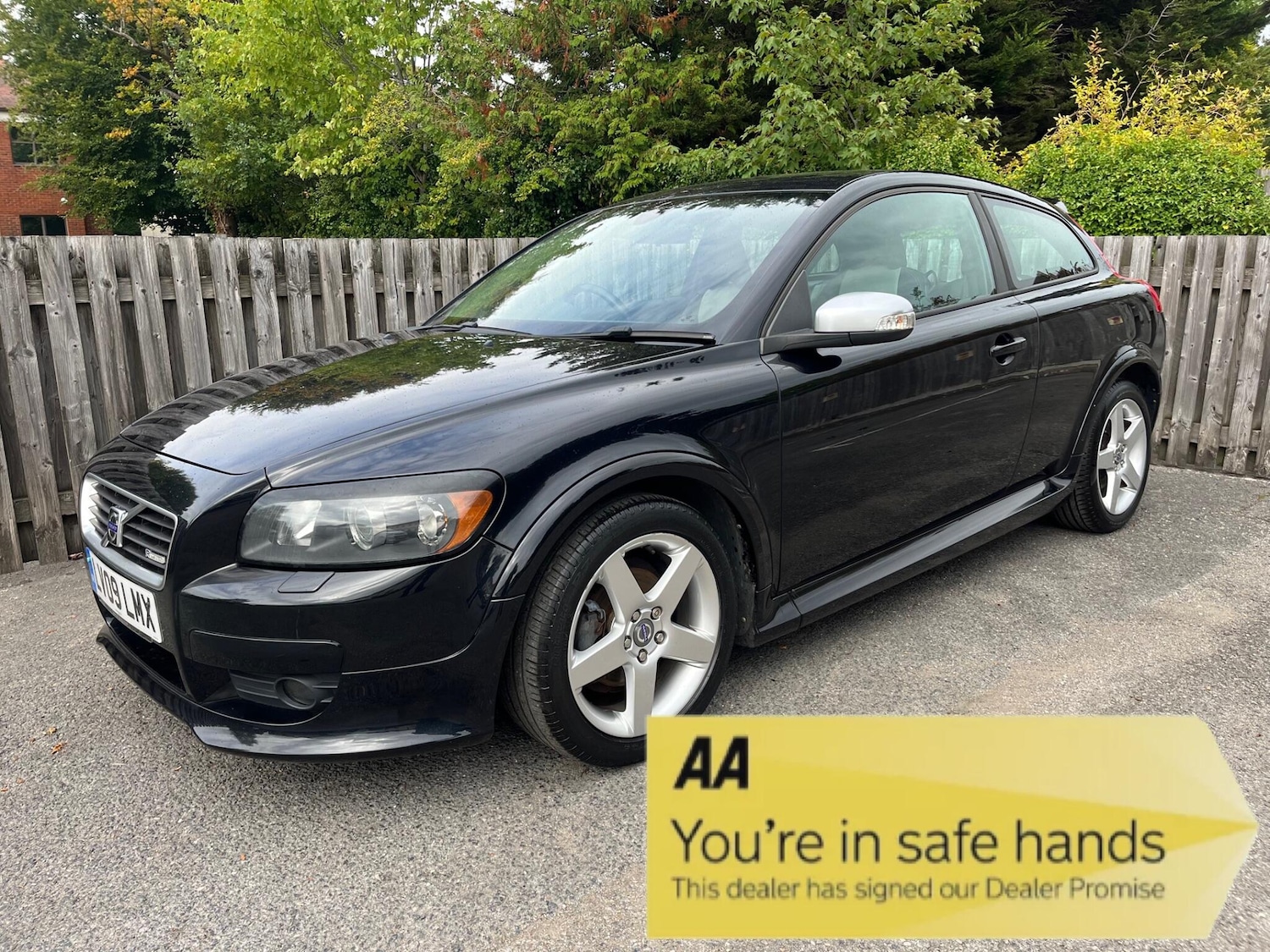 Used Volvo C30 2009 for sale - 76405006: Photo 2