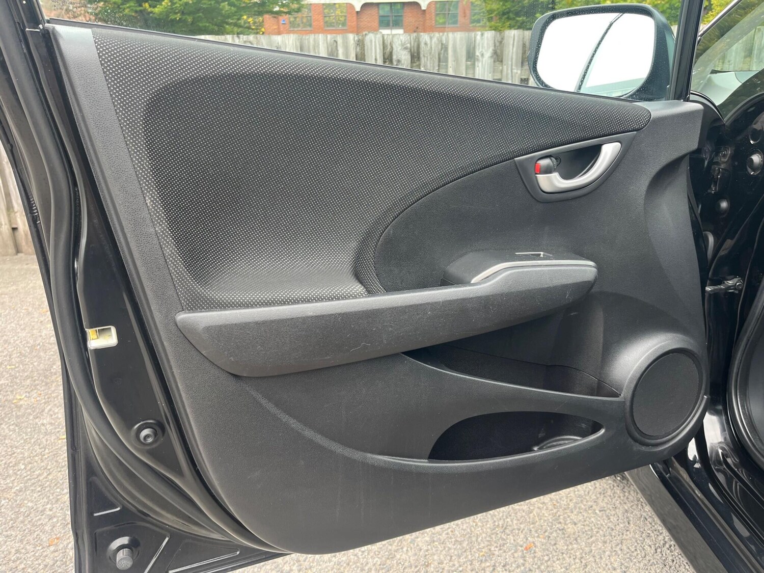 Used Honda Jazz 2014 for sale - 76405005: Photo 27