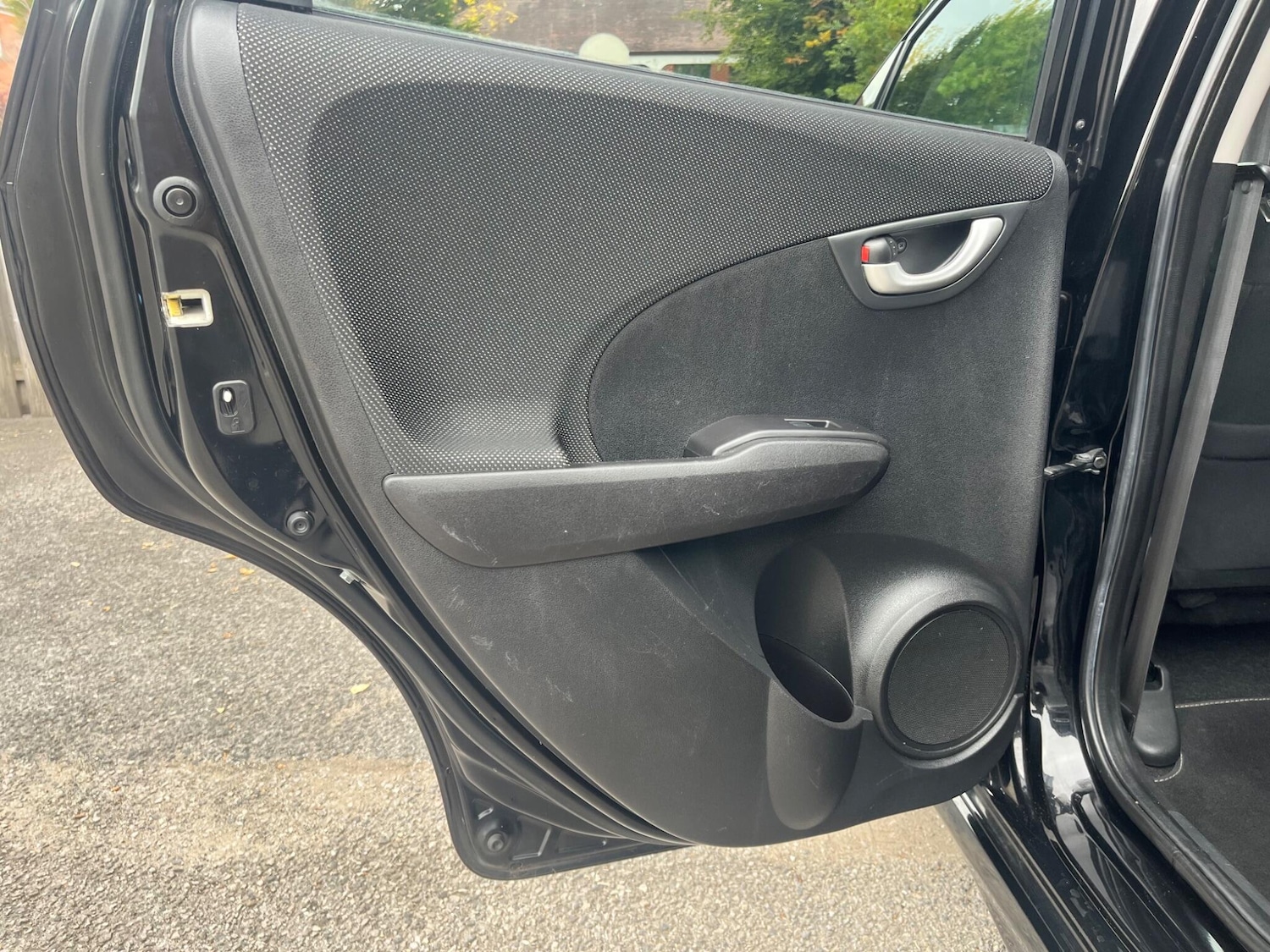 Used Honda Jazz 2014 for sale - 76405005: Photo 28