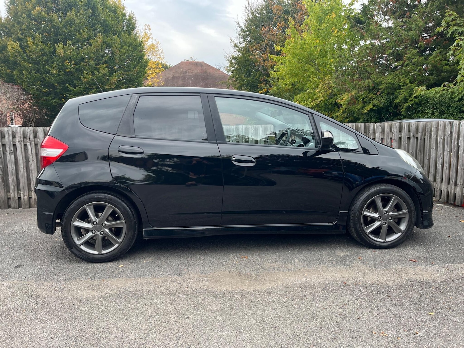 Used Honda Jazz 2014 for sale - 76405005: Photo 7