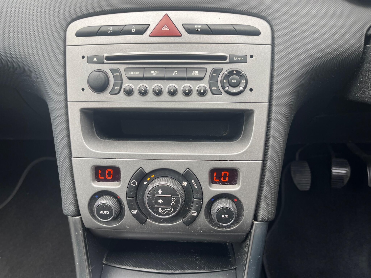 Used Peugeot 308 SW 2010 for sale - 76404993: Photo 25