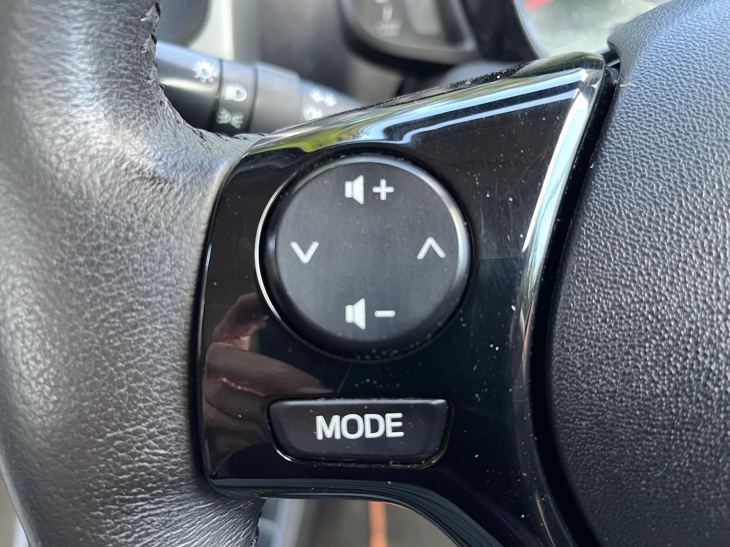 Used Toyota AYGO 2016 for sale - 76405000: Photo 19