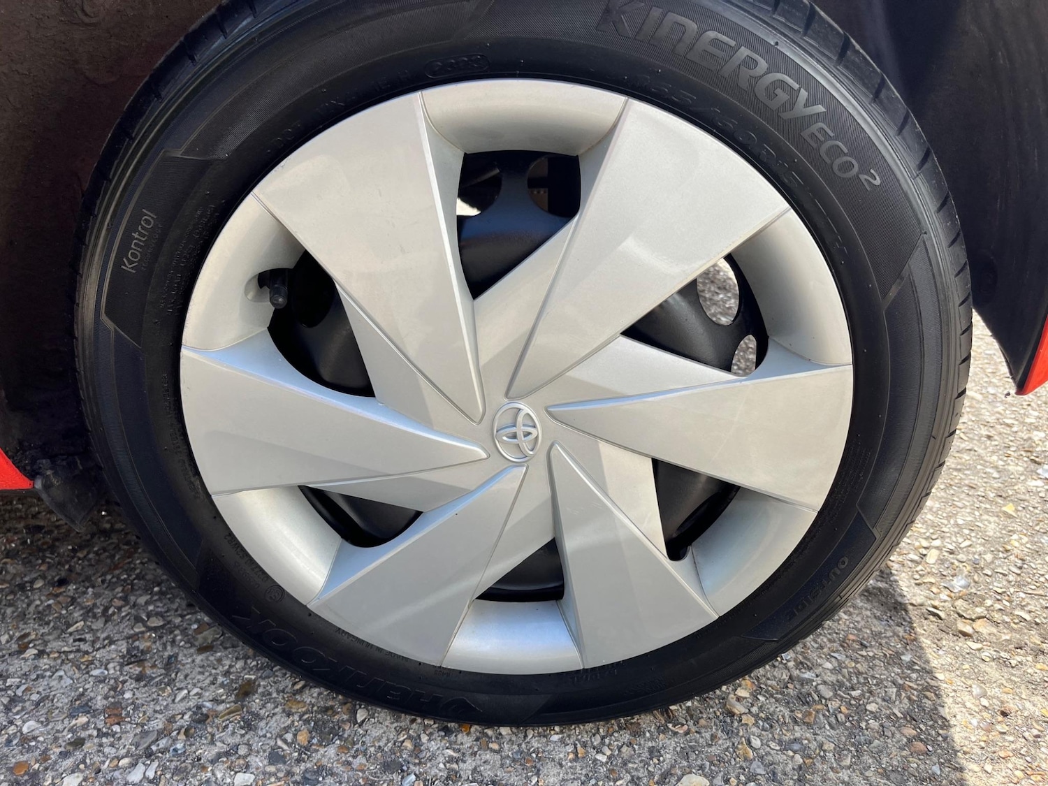 Used Toyota AYGO 2016 for sale - 76405000: Photo 30