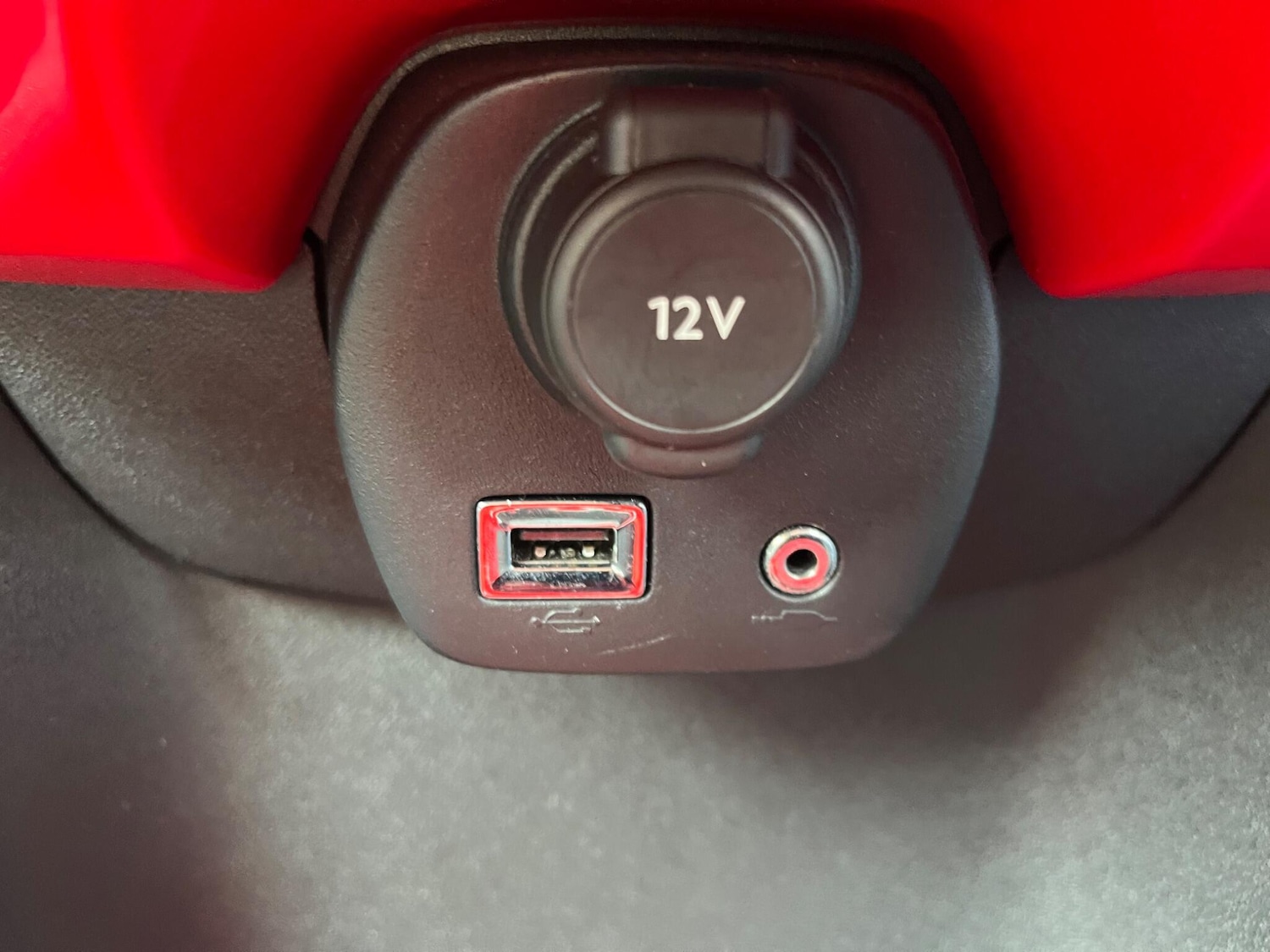 Used Toyota AYGO 2014 for sale - 76404999: Photo 25