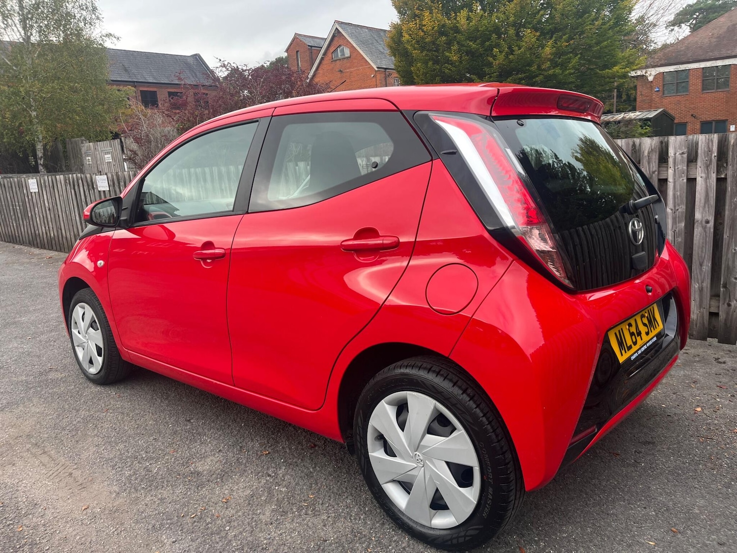 Used Toyota AYGO 2014 for sale - 76404999: Photo 3