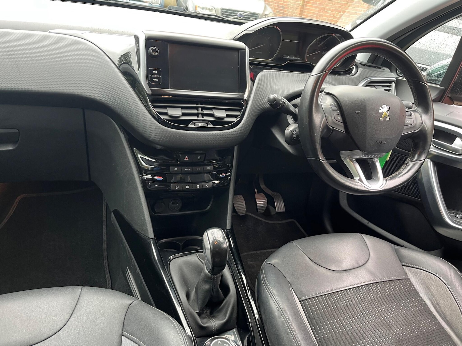 Used Peugeot 2008 2016 for sale - 76409104: Photo 14