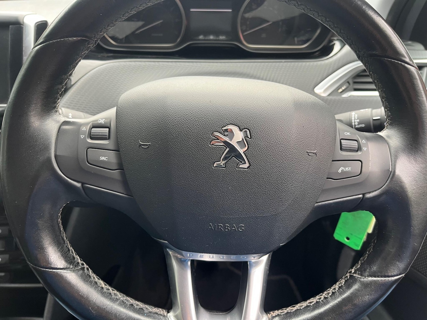 Used Peugeot 2008 2016 for sale - 76409104: Photo 16