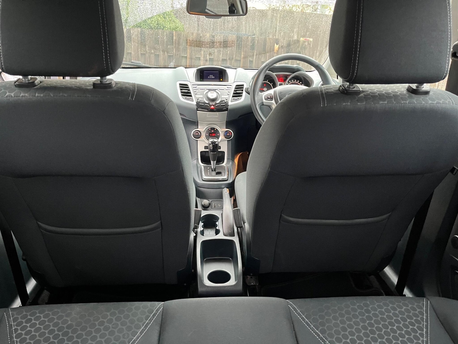 Used Ford Fiesta 2011 for sale - 76620494: Photo 14