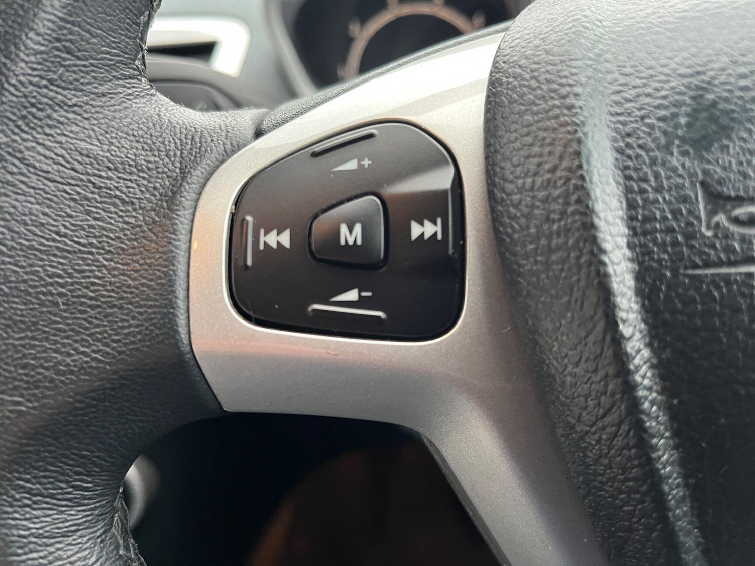 Used Ford Fiesta 2011 for sale - 76620494: Photo 19