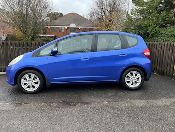 Used Honda Jazz 2011 for sale - 76667371: Photo