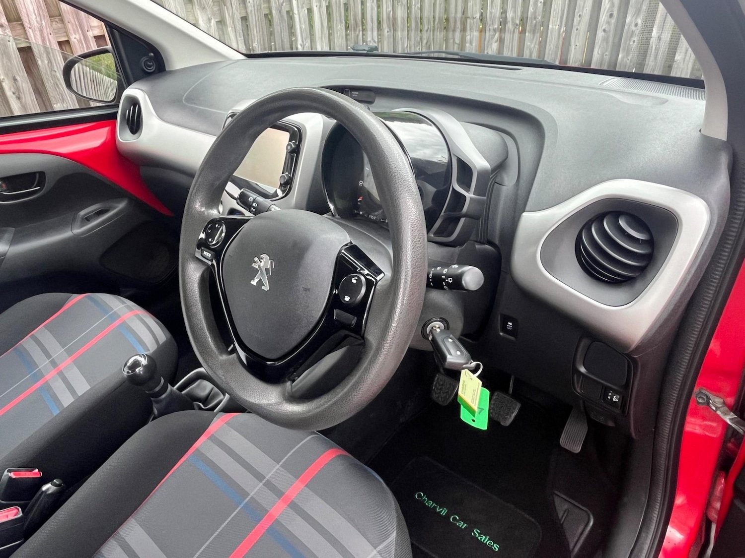 Used Peugeot 108 2015 for sale - 76472194: Photo 16