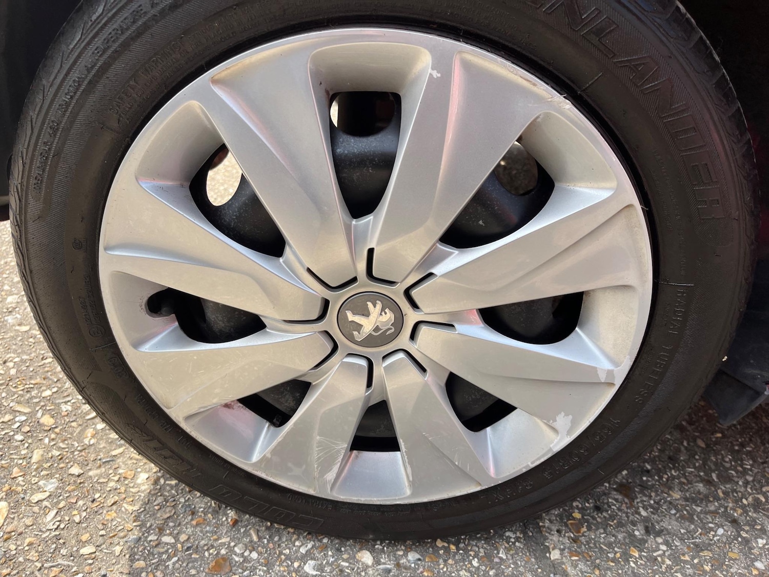 Used Peugeot 108 2015 for sale - 76472194: Photo 24