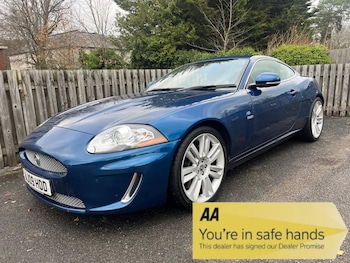 (09) - 5.0 V8 Auto Euro 5 2dr