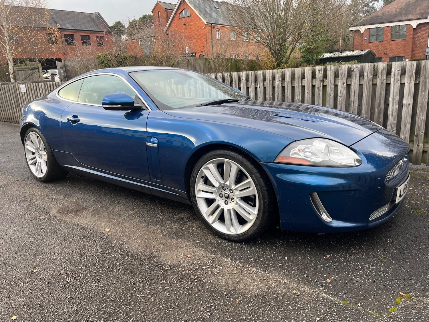 Used Jaguar XK 2009 for sale - 76409561: Photo 6