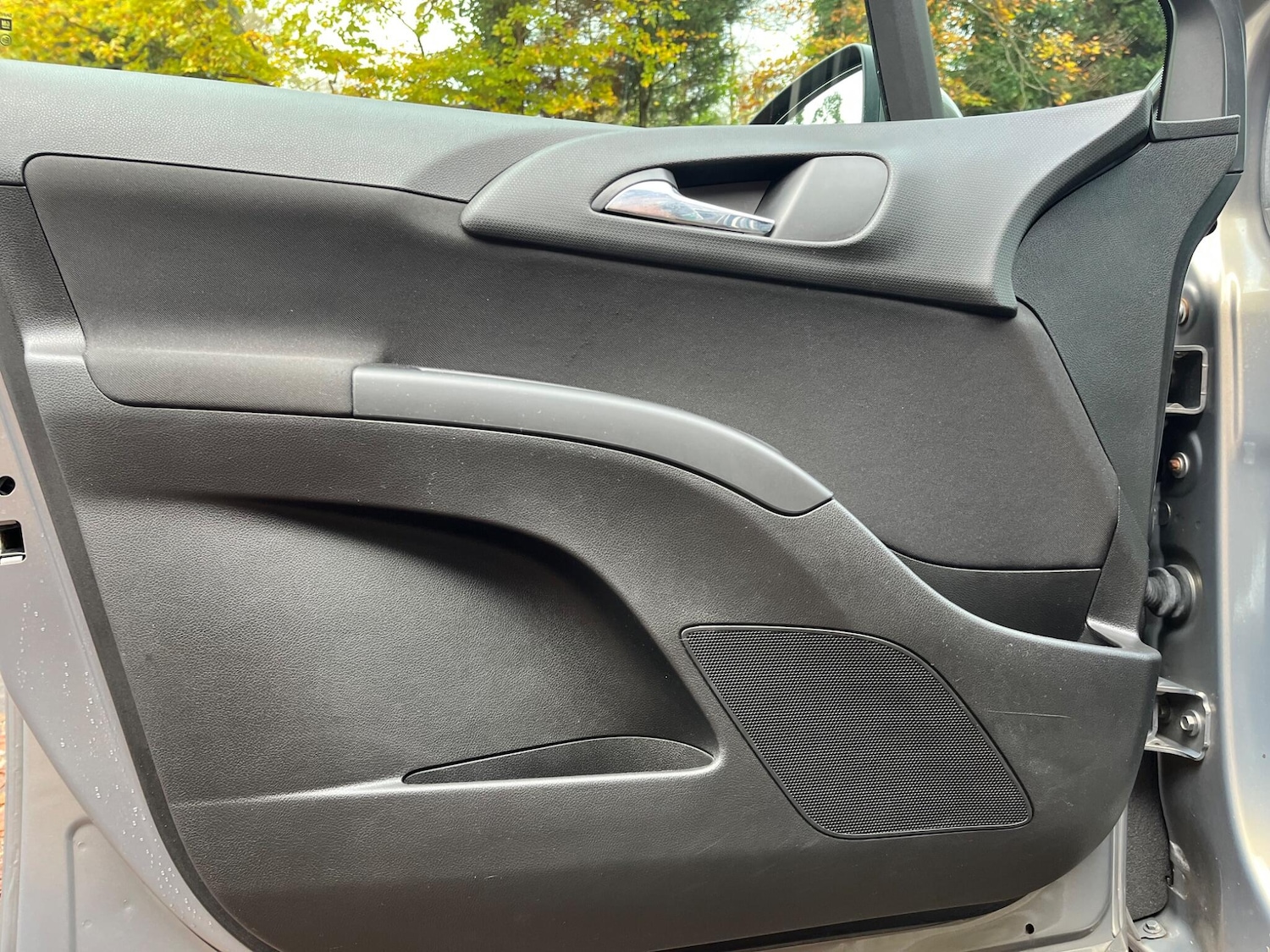 Used Vauxhall Meriva 2011 for sale - 76689528: Photo 23