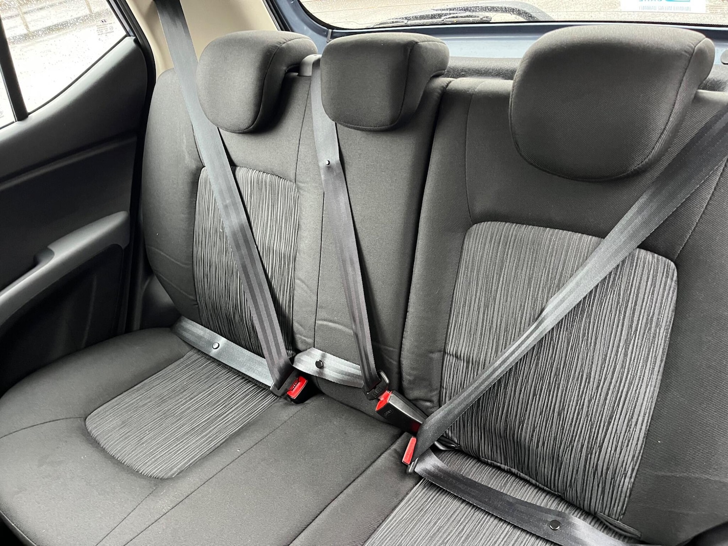 Used Hyundai i10 2013 for sale - 76759658: Photo 13