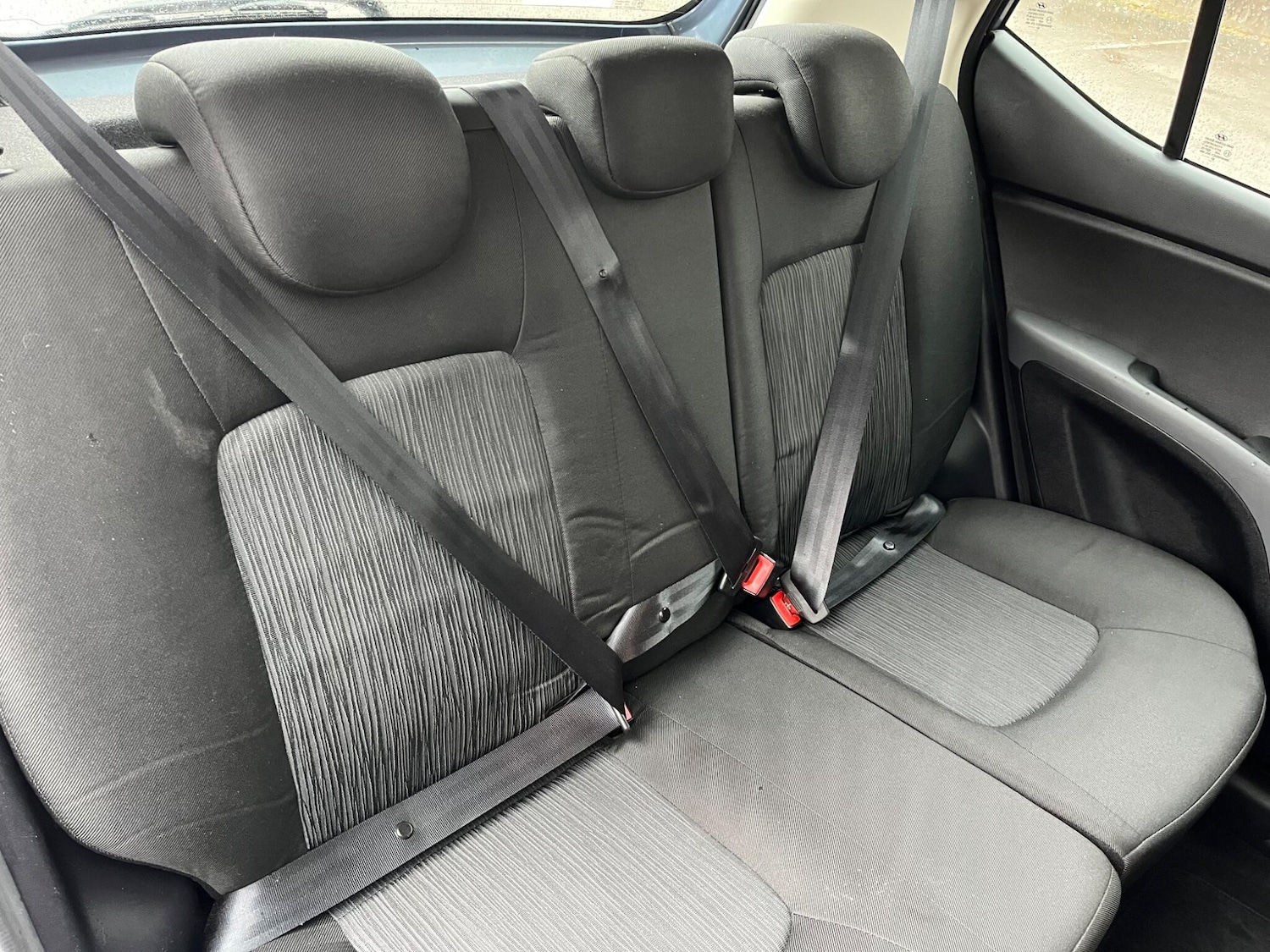 Used Hyundai i10 2013 for sale - 76759658: Photo 14