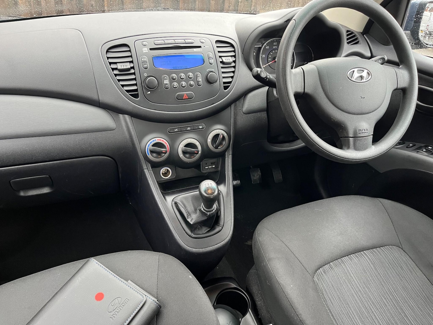 Used Hyundai i10 2013 for sale - 76759658: Photo 16