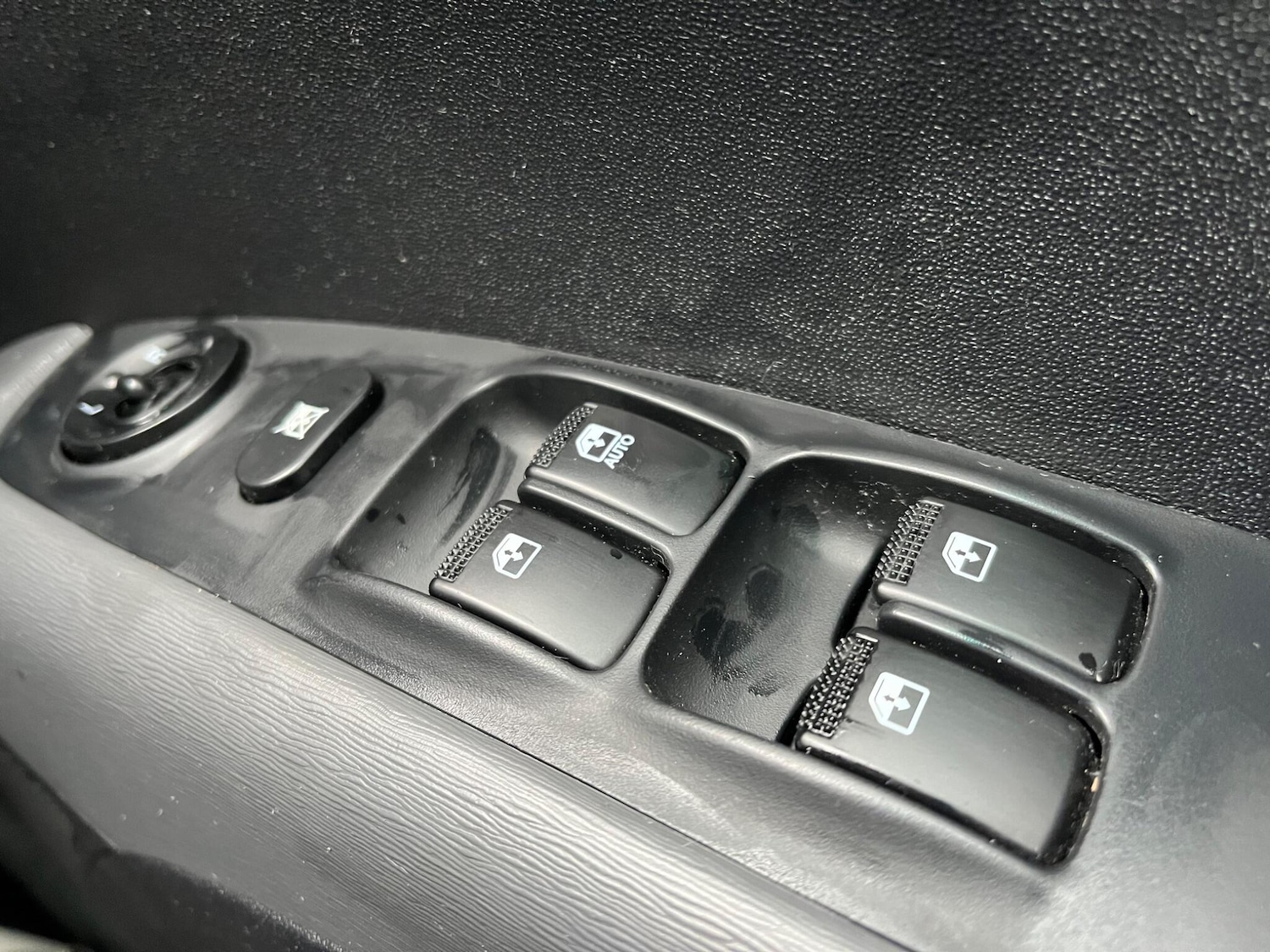 Used Hyundai i10 2013 for sale - 76759658: Photo 18