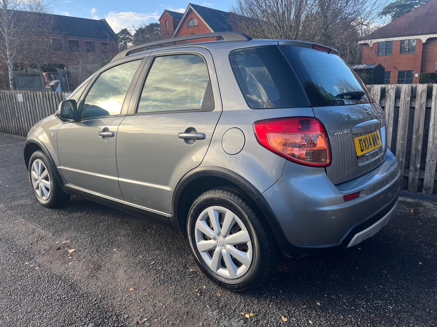 Used Suzuki SX4 2014 for sale - 76781749: Photo 3