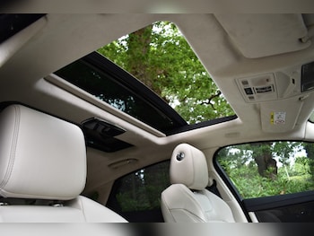 Used Jaguar XJ 2014 for sale - 75664663: Photo