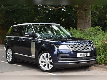 2018 - SDV8 VOGUE SE+Mega Specification! 5-Door