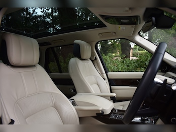 Used Land Rover Range Rover 2018 for sale - 75664669: Photo