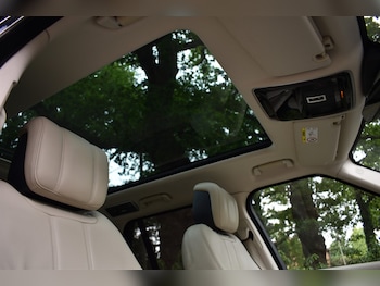 Used Land Rover Range Rover 2018 for sale - 75664669: Photo