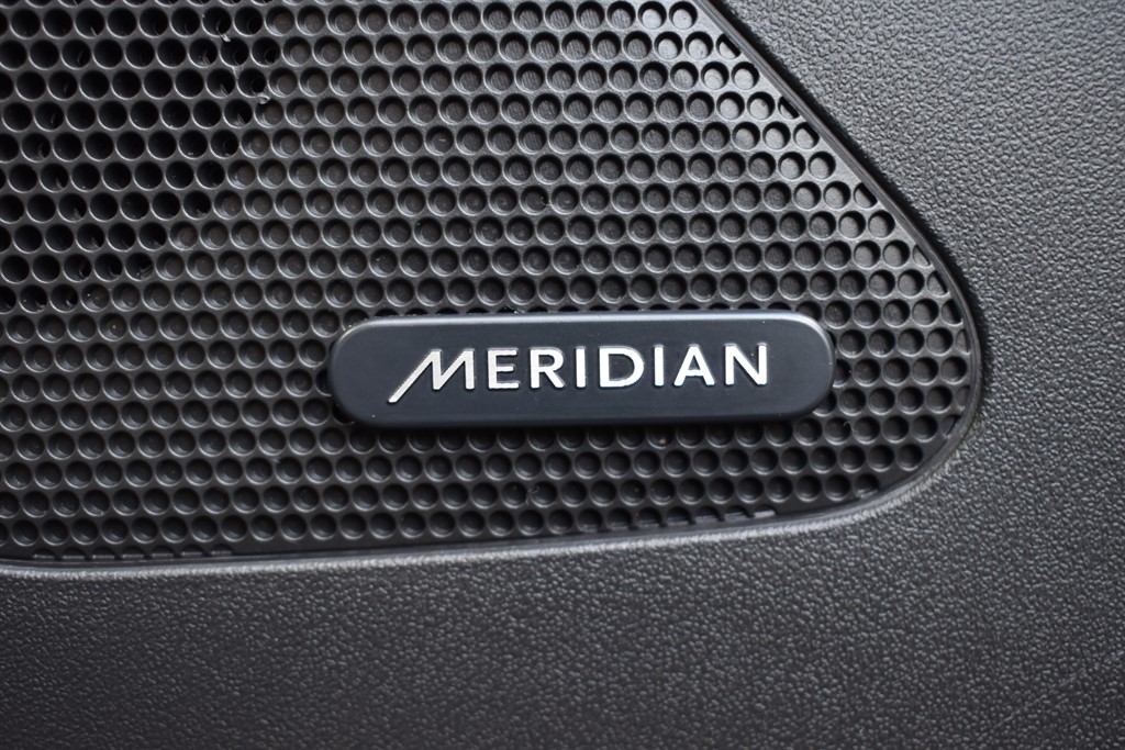 Used Jaguar F-Pace 2017 for sale - 77225454: Photo 11