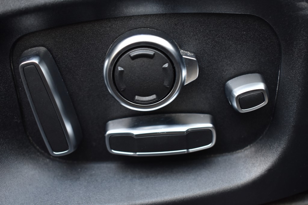 Used Jaguar F-Pace 2017 for sale - 77225454: Photo 15