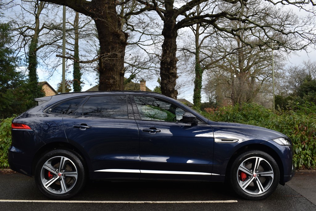 Used Jaguar F-Pace 2017 for sale - 77225454: Photo 17