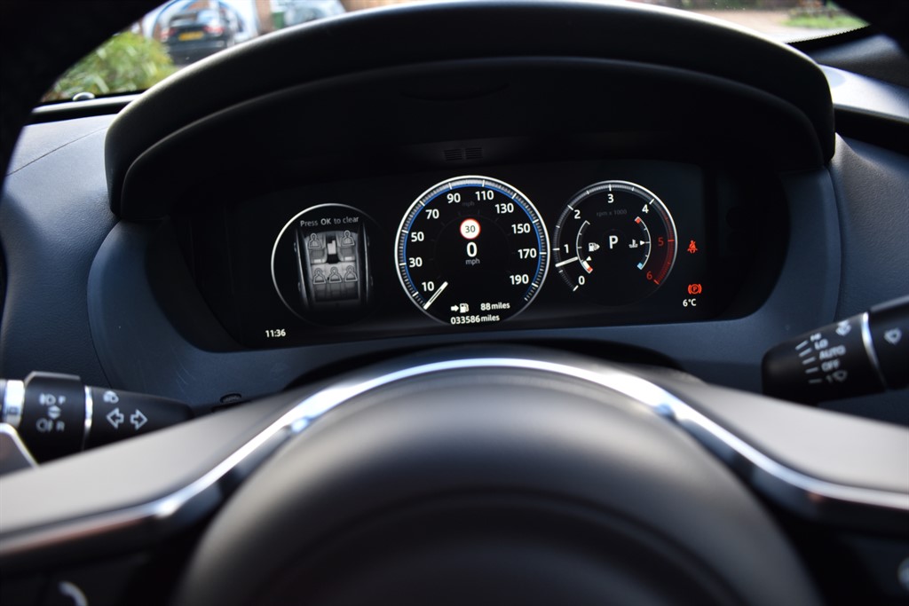 Used Jaguar F-Pace 2017 for sale - 77225454: Photo 37