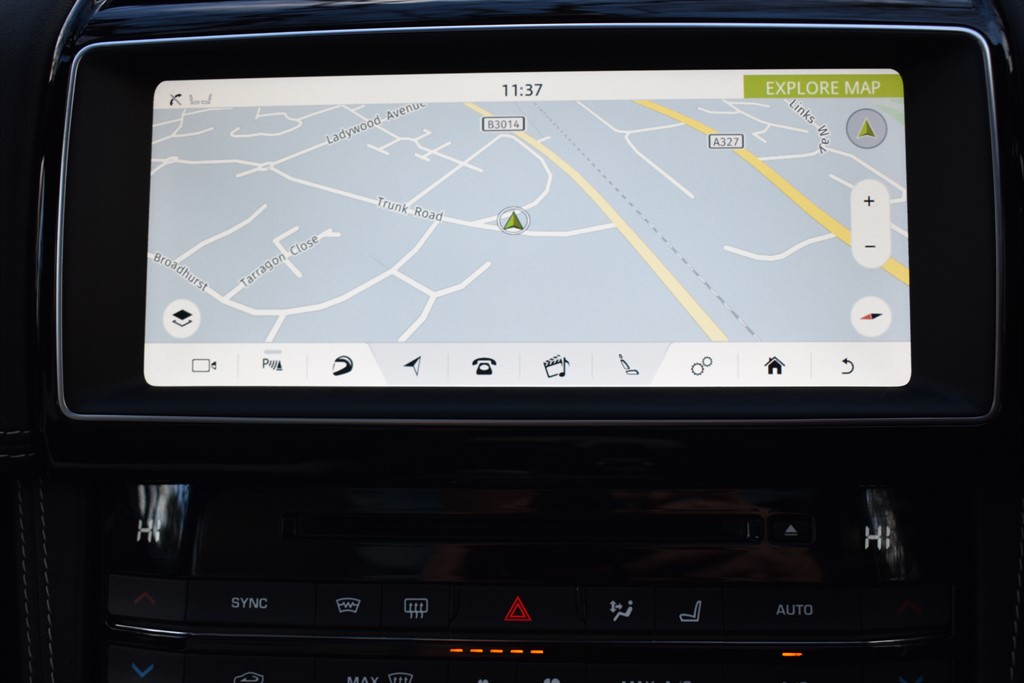 Used Jaguar F-Pace 2017 for sale - 77225454: Photo 4